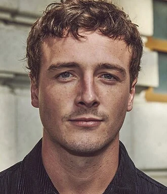 Micheál Richardson height profile photo