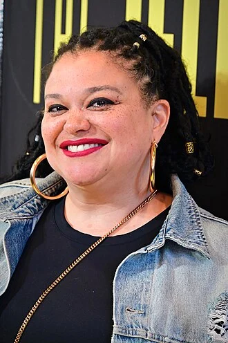 Michelle Buteau height profile photo