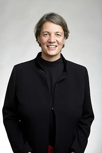 Michelle Simmons height profile photo
