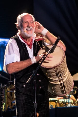 Mick Fleetwood height profile photo