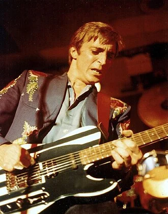 Mick Ronson height profile photo
