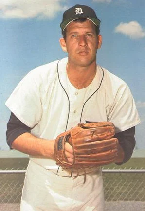 Mickey Lolich height profile photo