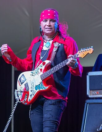 Micki Free height profile photo