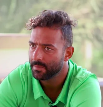 Mido (footballer) height profile photo