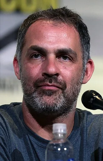 Miguel Sapochnik height profile photo