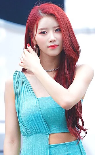 Mijoo height profile photo