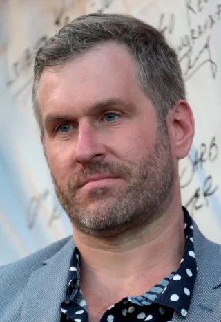 Mike Cernovich height profile photo