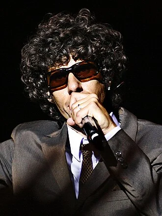 Mike D height profile photo