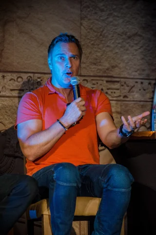 Mike Dopud height profile photo