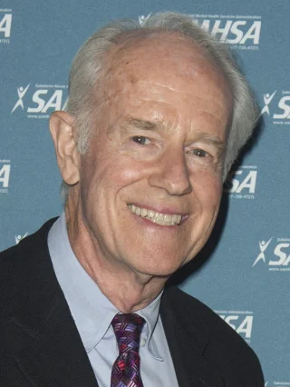 Mike Farrell height profile photo