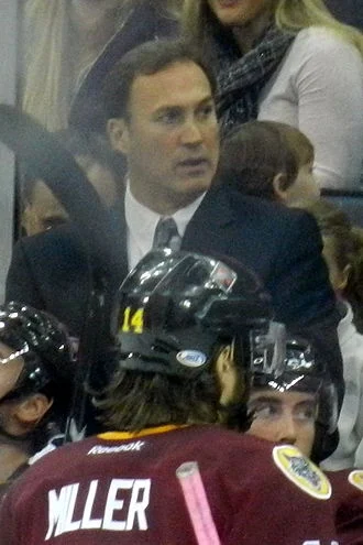 Mike Foligno height profile photo
