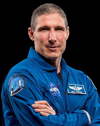 Mike Hopkins (astronaut) height profile photo
