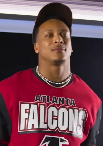 Mike Hughes (American football) height profile photo