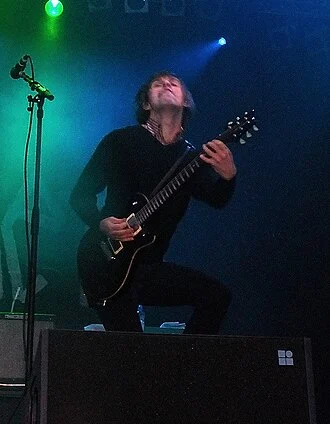 Mike Lewis (musician) height profile photo