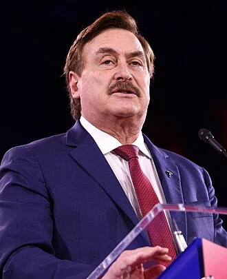 Mike Lindell height profile photo