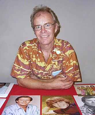 Mike Lookinland height profile photo