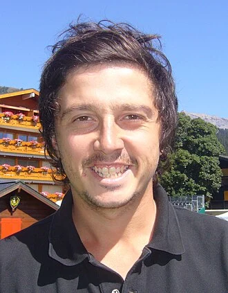 Mike Lorenzo-Vera height profile photo