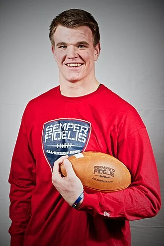 Mike McGlinchey (offensive lineman) height profile photo