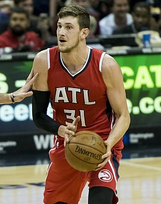 Mike Muscala height profile photo