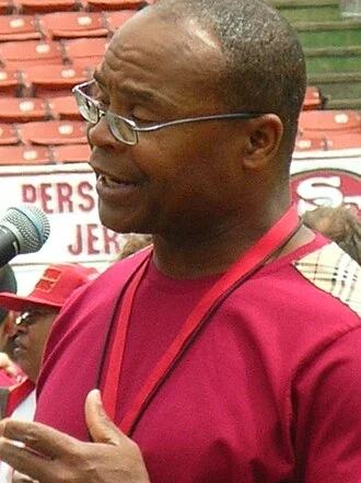 Mike Singletary height profile photo