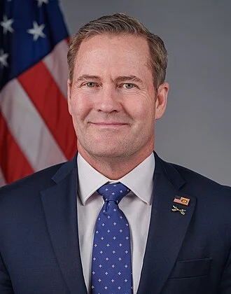 Mike Waltz height profile photo
