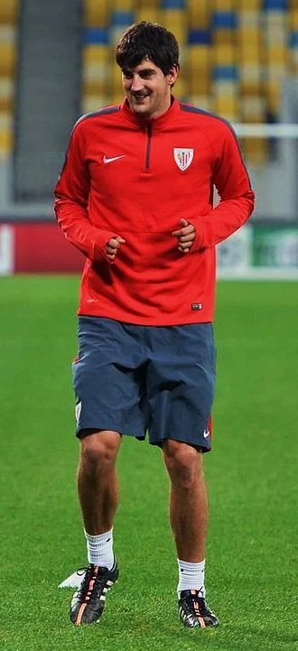 Mikel San José height profile photo