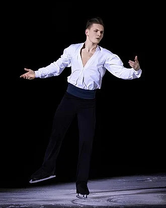 Mikhail Kolyada height profile photo
