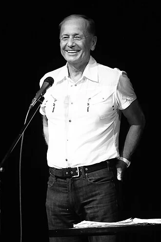 Mikhail Zadornov (comedian) height profile photo