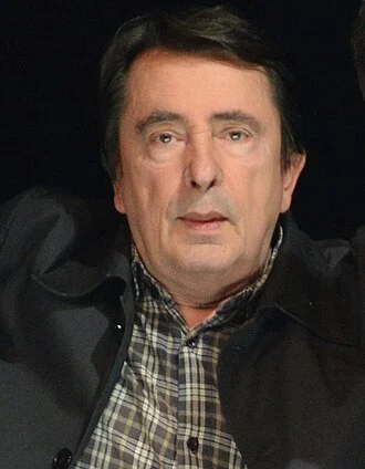 Milan Gutović height profile photo