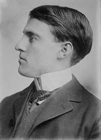 Miller Reese Hutchison height profile photo