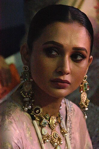 Mimi Chakraborty height profile photo