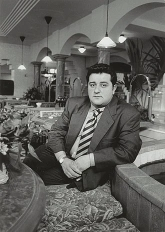 Mino Raiola height profile photo