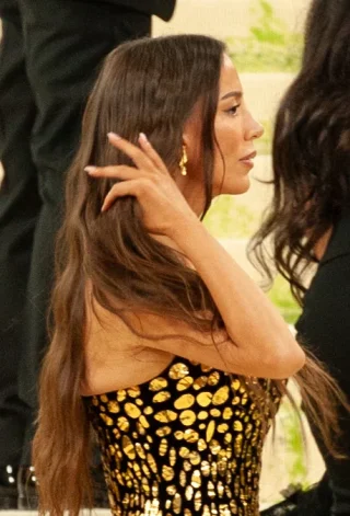 Mira Murati height profile photo