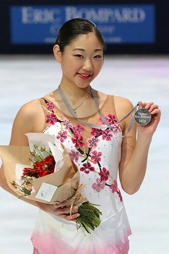 Mirai Nagasu height profile photo