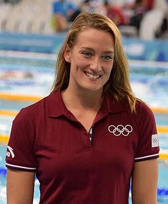 Mireia Belmonte height profile photo