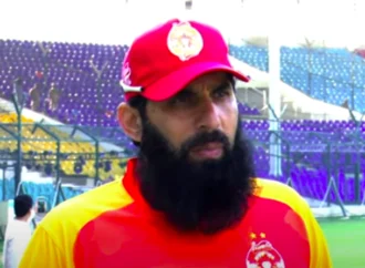 Misbah-ul-Haq height profile photo