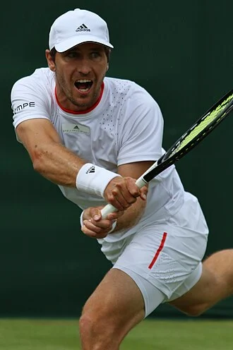 Mischa Zverev height profile photo