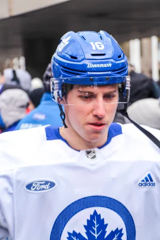 Mitch Marner height profile photo