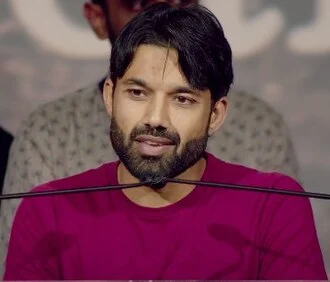 Mohammad Rizwan height profile photo