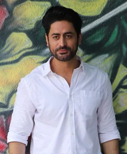 Mohit Raina height profile photo