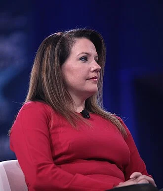 Mollie Hemingway height profile photo