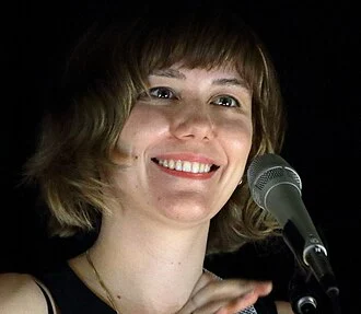 Molly Tuttle height profile photo