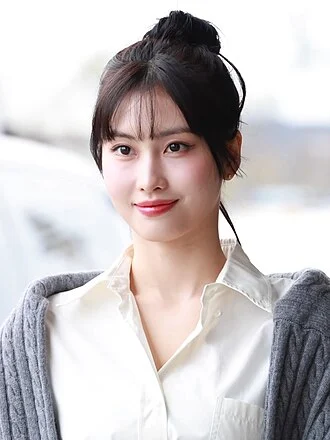 Momo Hirai height profile photo
