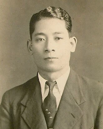 Momofuku Ando height profile photo