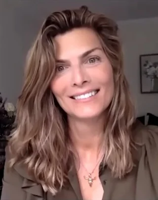 Montserrat Oliver height profile photo