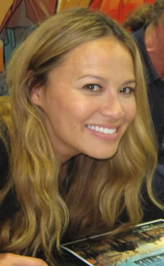 Moon Bloodgood height profile photo