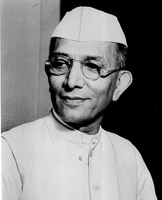 Morarji Desai height profile photo