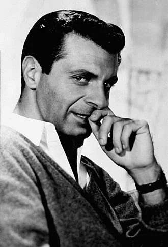 Mort Sahl height profile photo