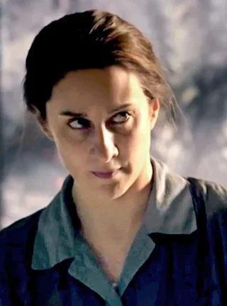 Morven Christie height profile photo