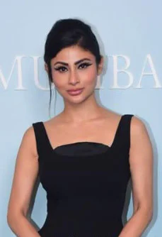 Mouni Roy height profile photo